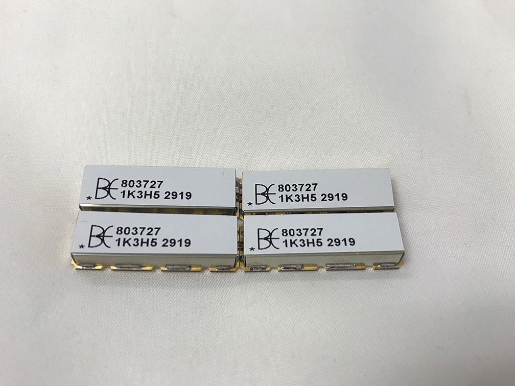 Surface Mount Bandpass Filter