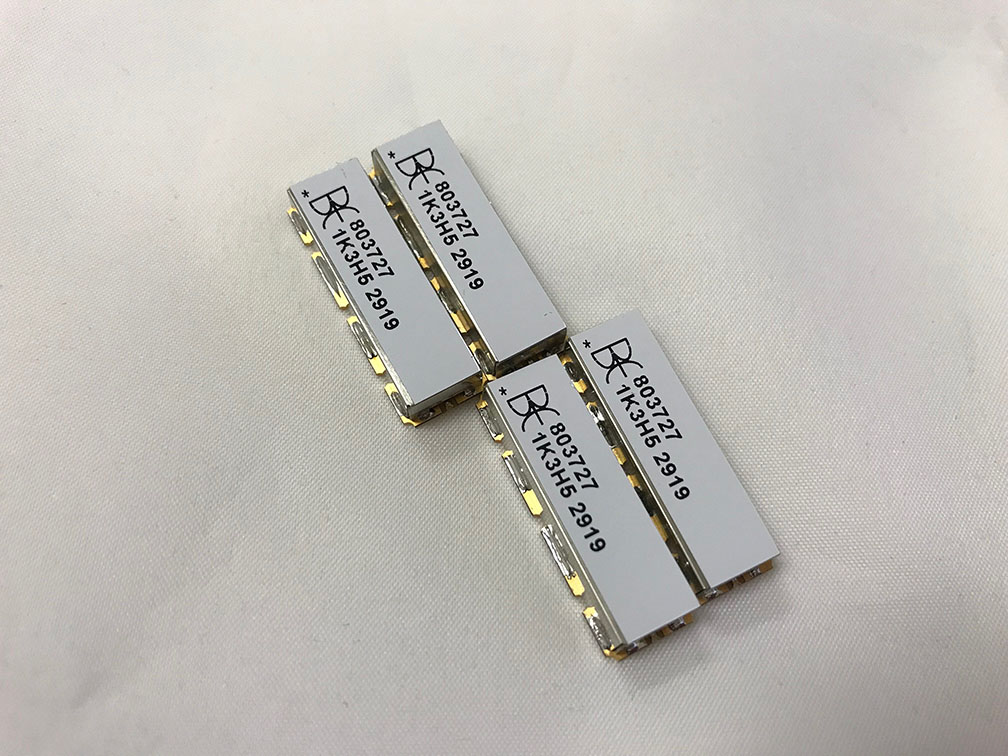 Surface Mount Bandpass Filter